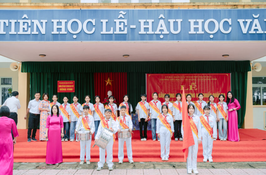 Lễ đón bằng công nhận trường đạt chuẩn quốc gia và tổng kết năm học 2024-2025 trường TH&THCS Đông Vinh