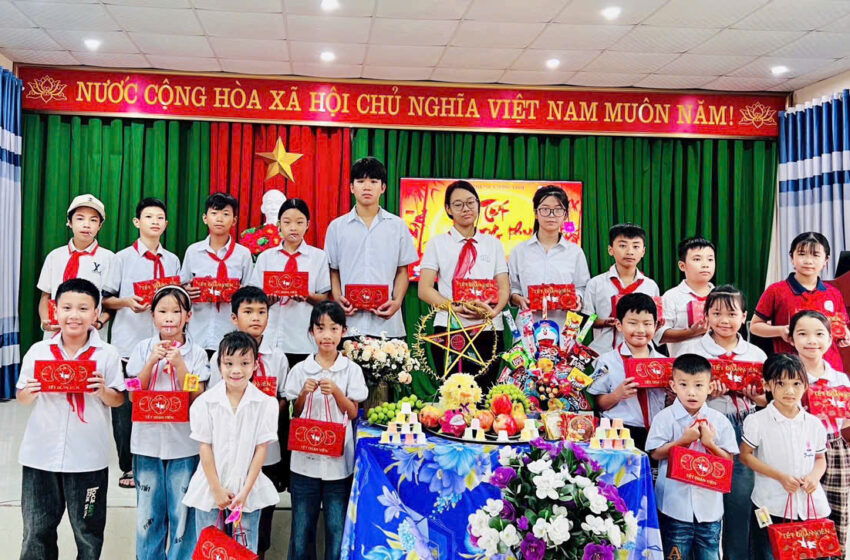  🎑 TRUNG THU ẤM ÁP YÊU THƯƠNG TẠI TRƯỜNG TH&THCS ĐÔNG VINH 🎑